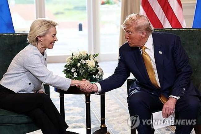무역 협상 타결한 EU와 미국 