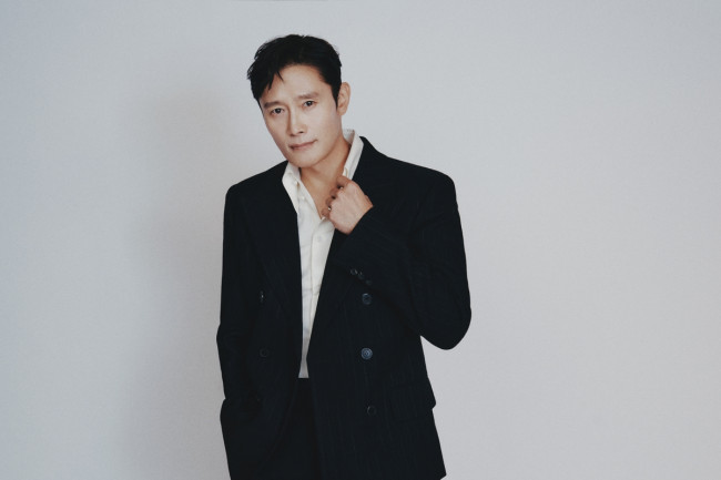 영화 '어쩔수가없다' 배우 이병헌