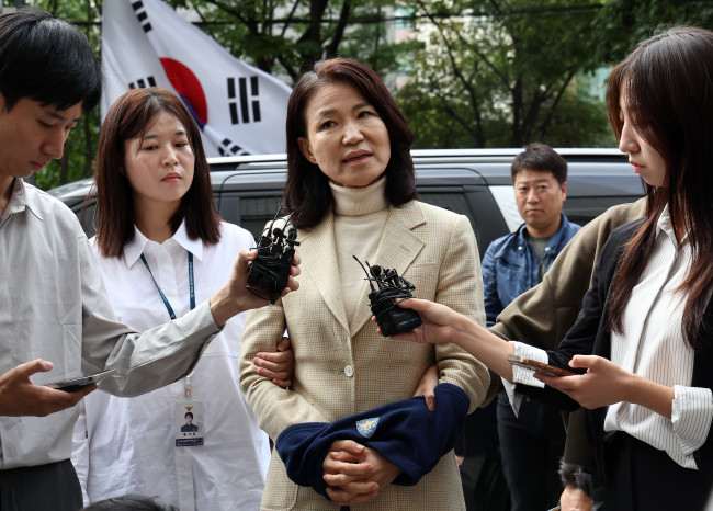 이진숙 전 방통위원장, 체포적부심사 출석