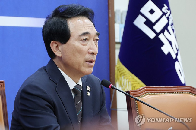 민주당 박수현 수석대변인 기자간담회