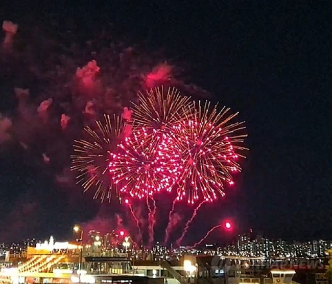 2026 세계불꽃축제 D-1 전야제에 터트린 '맛보기' 불꽃놀이